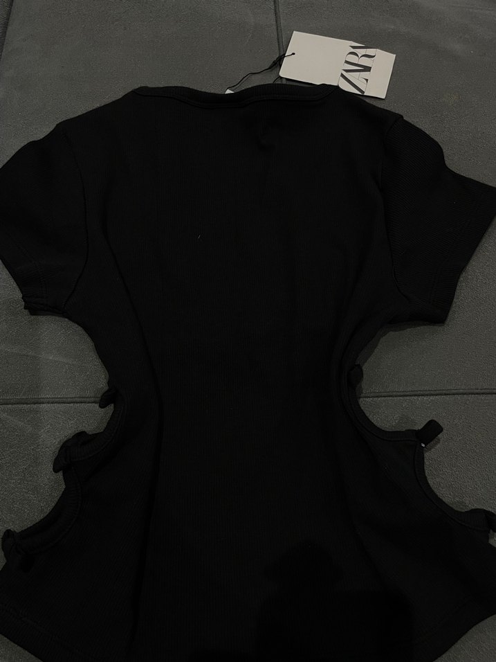 Kız Siyah Baskılı Kısa Kollu Tişört - Görsel 4