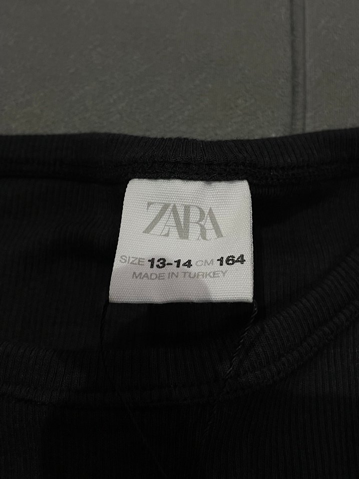 Kız Siyah Baskılı Kısa Kollu Tişört - Görsel 3