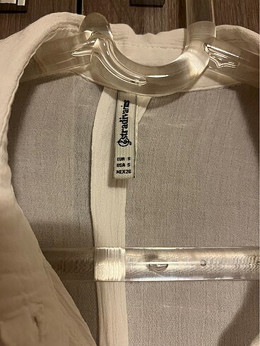 s Beden Stradivarius. Gömlek