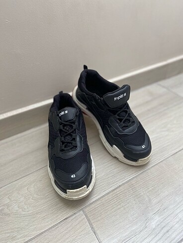 Balenciaga #Balencıaga