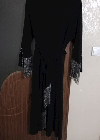 Püsküllü Siyah Uzun abaya - Görsel 2