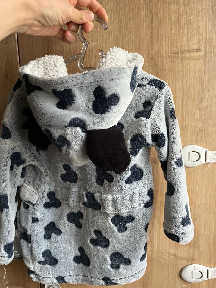 Gri Mickey Desenli Erkek Çocuk Bornoz - Görsel 2