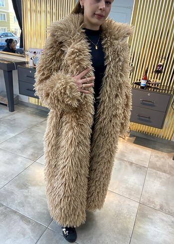 Kadın Kahverengi Uzun Peluş Kaban - Görsel 3