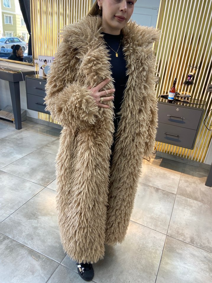 Kadın Kahverengi Uzun Peluş Kaban - Görsel 3