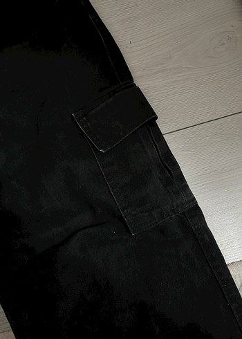 Siyah Bol Kesim Midi Kot Pantolon - Görsel 2