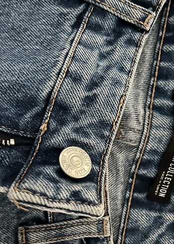 Kadın Gri Renk Yırtık Bol Kesim Kot Pantolon - Görsel 3