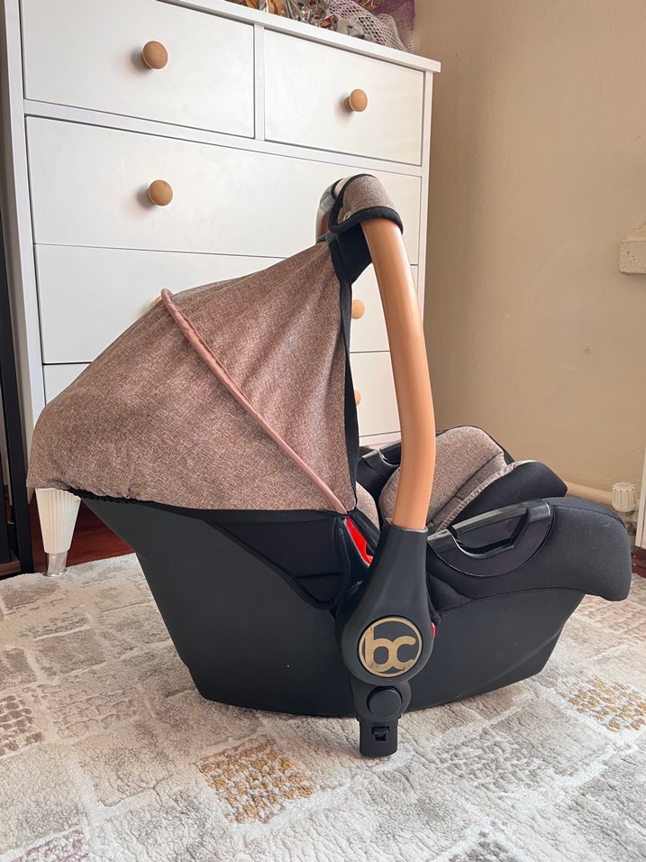 Kahverengi Bebek ve Taşıma Koltuğu (sadece puset satılıktır ) - Görsel 2
