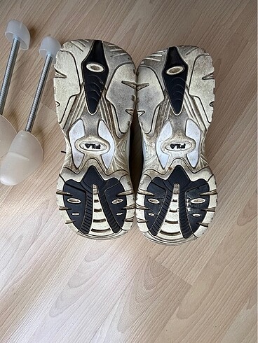 39 Beden siyah Renk Fila spor ayakkabı