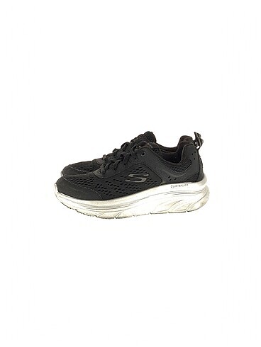 Skechers Spor Ayakkabı %70 İndirimli.