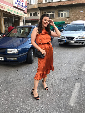 Elbise yeni