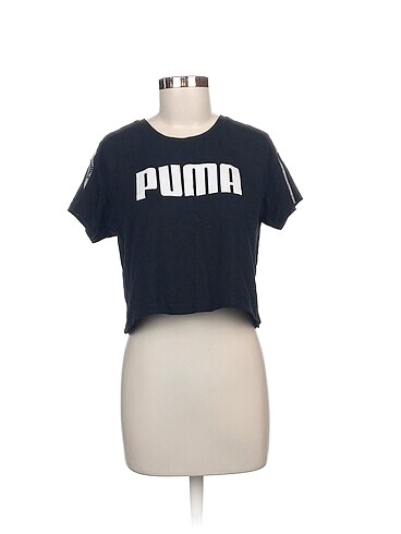 Puma T-shirt %70 İndirimli.