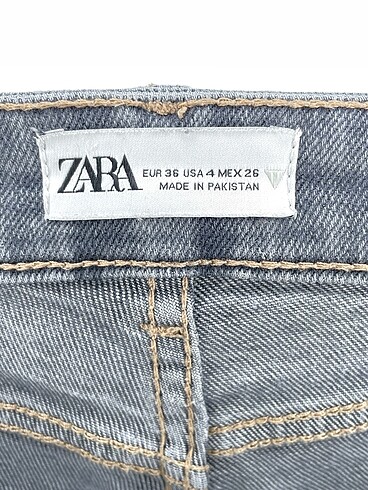 36 Beden gri Renk Zara Jean / Kot %70 İndirimli.