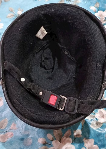 Parlak Siyah Baskılı Motosiklet Kaskı - Görsel 3