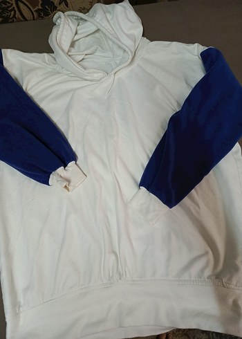 Kapüşonlu, uzun kollu, bol kesim polar sweatshirt