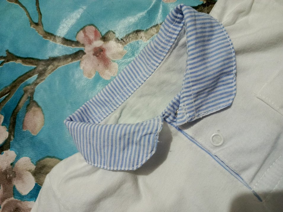 Düğmeli Beyaz Pamuklu Erkek Bebek Body - Görsel 4