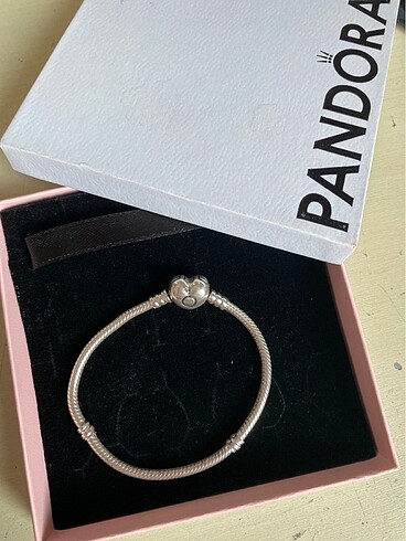 Pandora bileklik