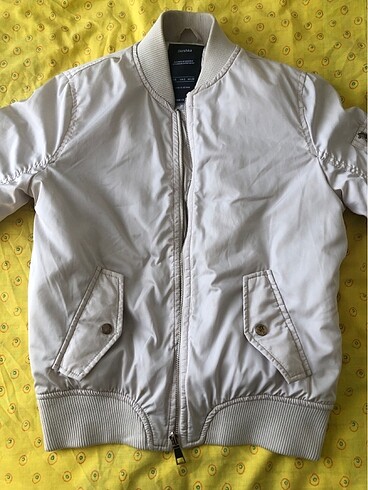 Bershka bomber