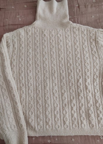 Beyaz Boğazlı Örgü Kazak - Görsel 7