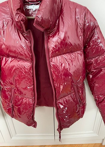 Bordo Parlak Fermuarlı Kadın Mont - Görsel 2