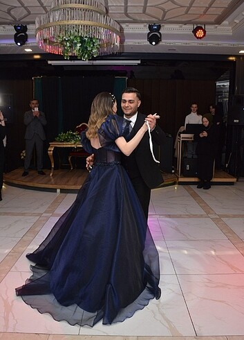 xs Beden Lacivert nişan elbisesi