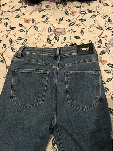 27 Beden Mavi jeans kot pantolon