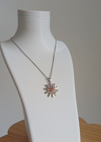 Çiçek Detaylı Midi Zincir Çelik Kolye - Görsel 2