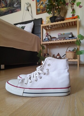 Converse Beyaz konvers/ converse