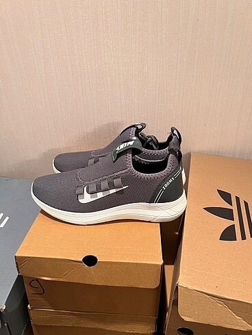 38 Beden gri Renk Nike kadın spor ayakkabı