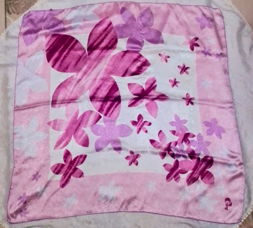 belli eşarp - Görsel 2