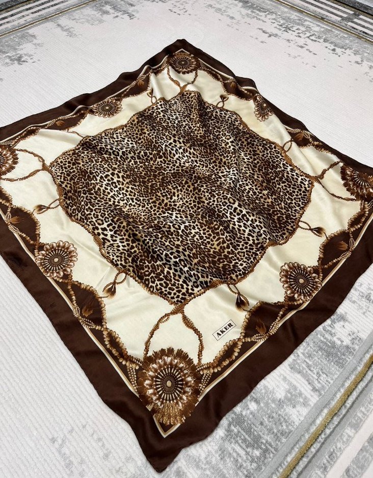 Aker leopar desenli eşarp - Görsel 2