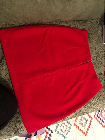 Kırmızı kaşe etek - Görsel 2