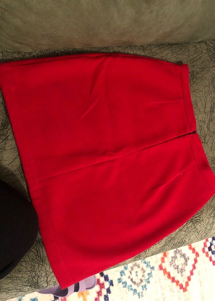 Kırmızı kaşe etek - Görsel 2