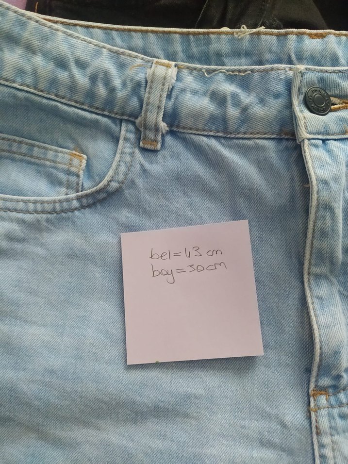 Açık Mavi Mini Denim Şort - Görsel 3