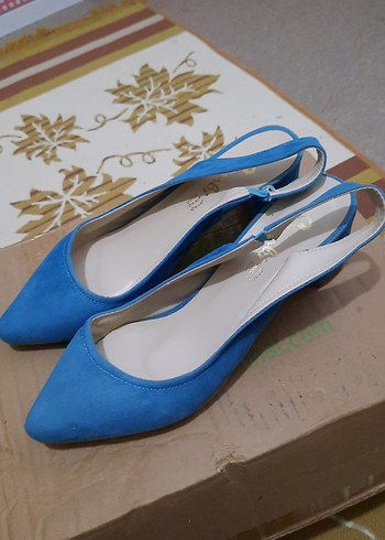 Mavi Süet Stiletto Topuklu Kadın Ayakkabı