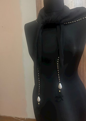 Siyah İnci ve Püsküllü Fular - Görsel 7