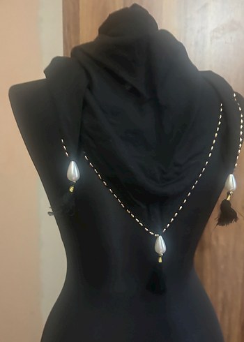 Siyah İnci ve Püsküllü Fular - Görsel 6