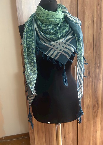 Yeşil püskullu Fular - Görsel 9