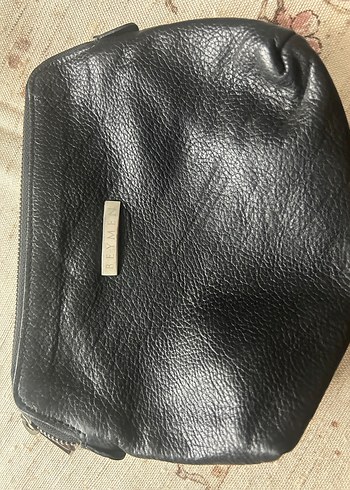 Siyah Deri Kadın Portföy Çanta Fermuarlı - Görsel 3