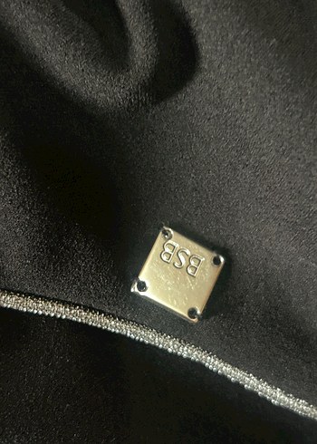 Kemer Detaylı V Yakalı Siyah Kadın Elbise - Görsel 11