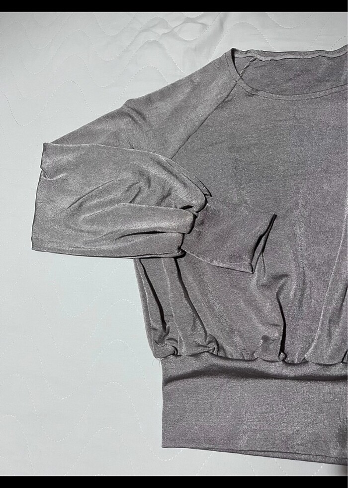 Gri şık bluz - Görsel 3