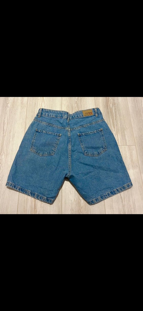 Kadın Mavi Rahat Kesim Mini Denim Şort - Görsel 2