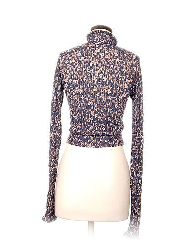 s Beden Zara Bluz %70 İndirimli.