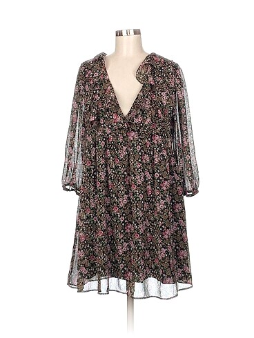 Zara Günlük Elbise %70 İndirimli.