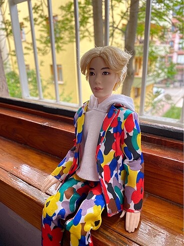 BTS JİN DOLL/FİGÜR