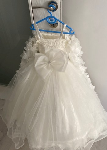 Diğer Çiçek Detaylı Beyaz Kız Çocuk Abiye Elbise