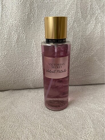  Beden Renk Victoria secret body mist