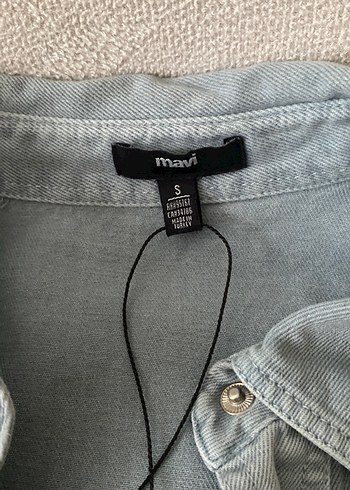 Gri Düğmeli Kadın Denim Ceket BEBE MAVİ - Görsel 3