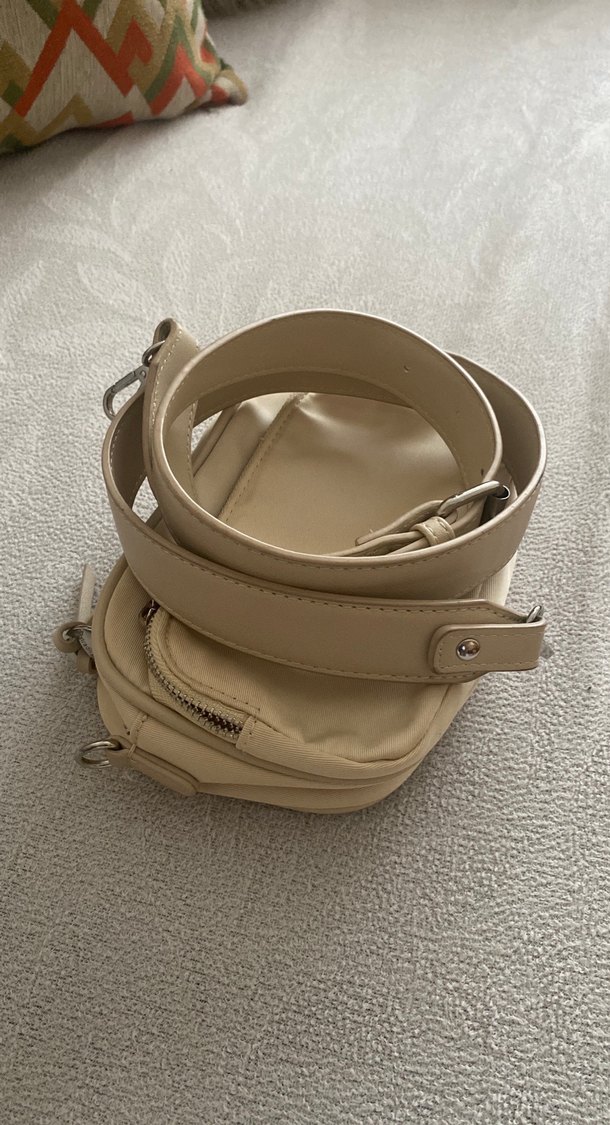 Bej stradivarius çanta - Görsel 2