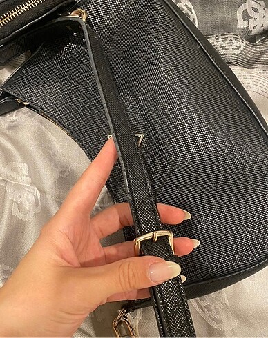 Guess guess çanta