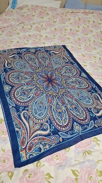Yeni model şal Qub Scarf